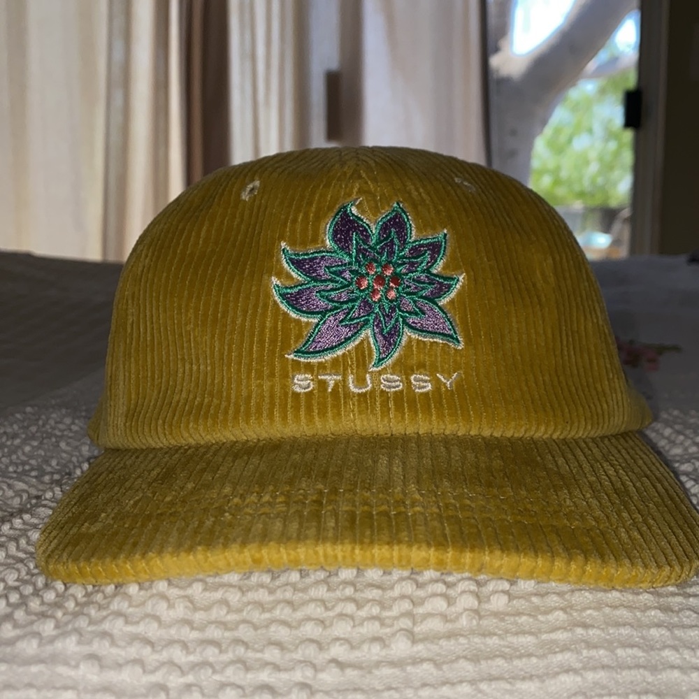 STUSSY corduroy hat